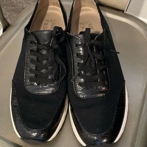 Naturalizer tennies in subtle snake pattern and mesh.